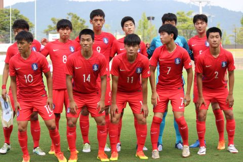 参加チーム紹介 広島県高校選抜u 18 17年 広島県高校選抜は 県内の高体連サッカー 部に加盟しているチームの中から選ばれた選手によって構成されるチームです メンバーの中にはu 16ポーランド遠征を経験し ポーランドのu 17ナショナルチーム